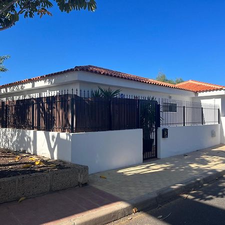 Luxury Villa Callao With Private Heated Pool Free Car Rental In May And June カジャオ・サルバヘ エクステリア 写真