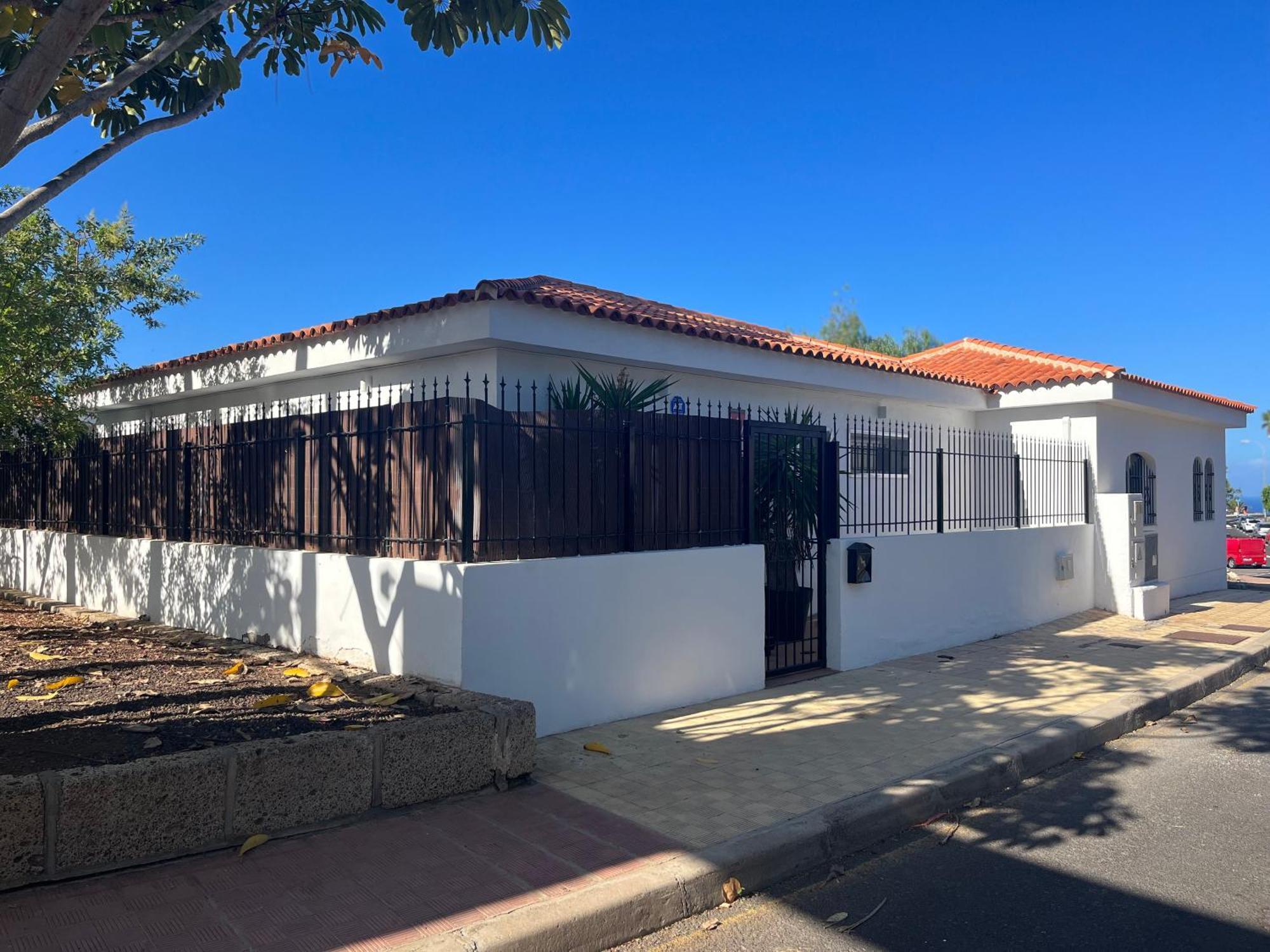 Luxury Villa Callao With Private Heated Pool Free Car Rental In May And June カジャオ・サルバヘ エクステリア 写真
